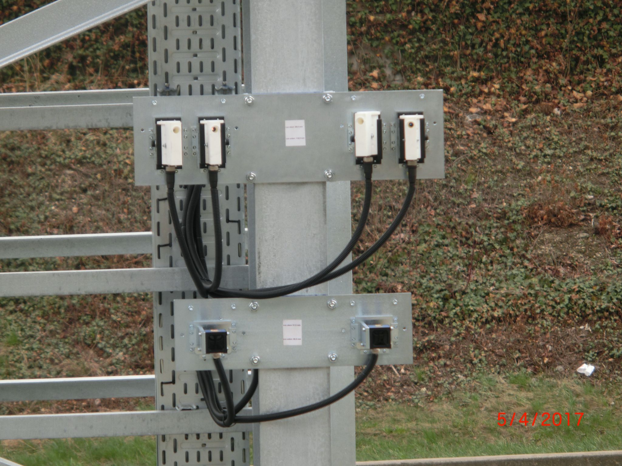Distanc sensors, antenna detection, clearance profile