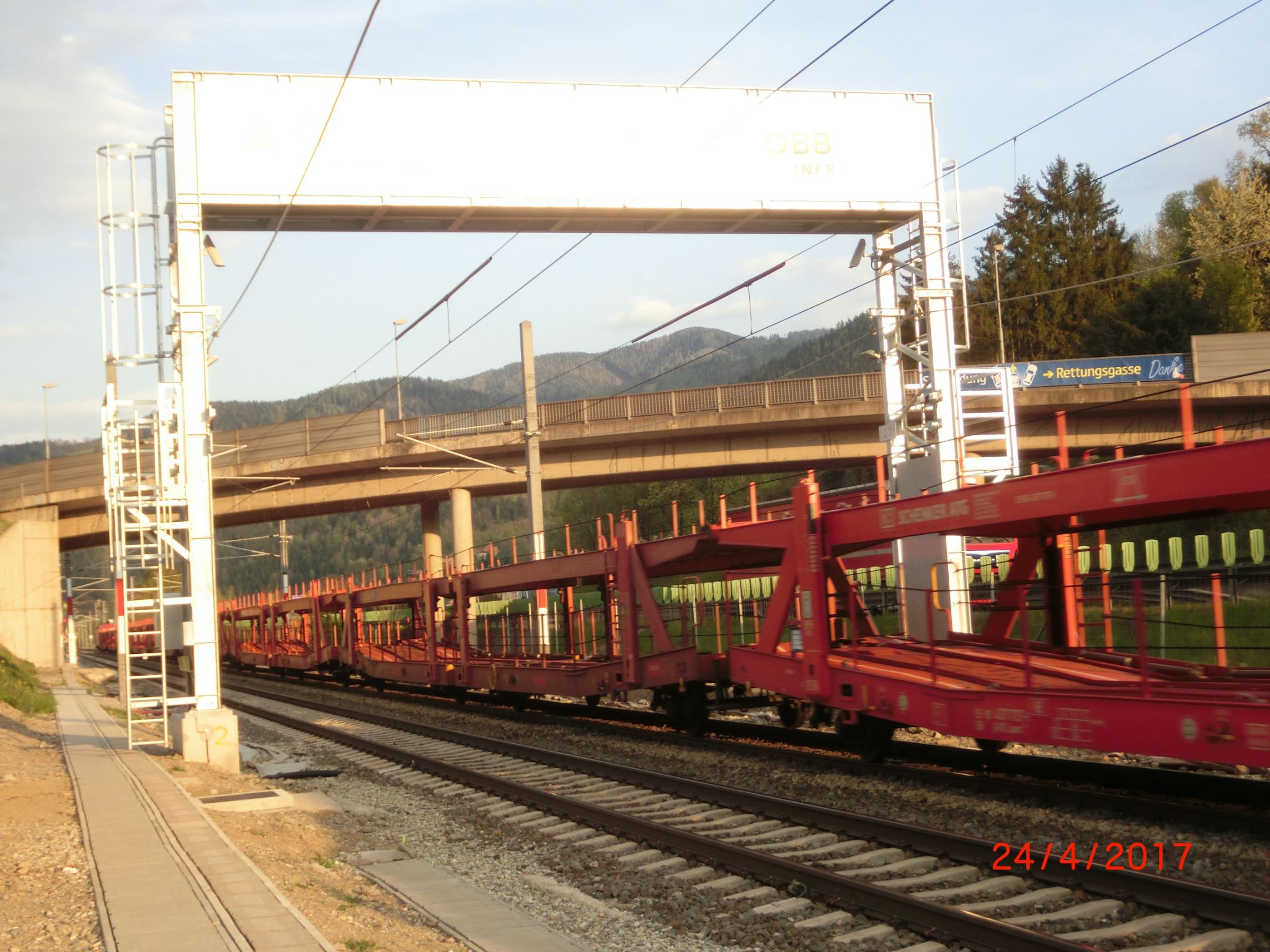 Poste de contrôle pour les opérateurs ferroviaires publics